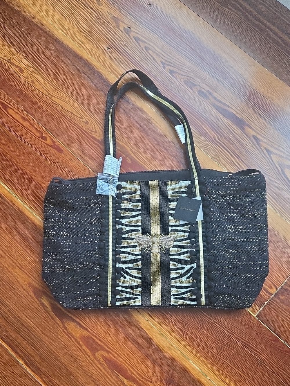 America & Beyond Black & Gold Bee Tote Bag NWT